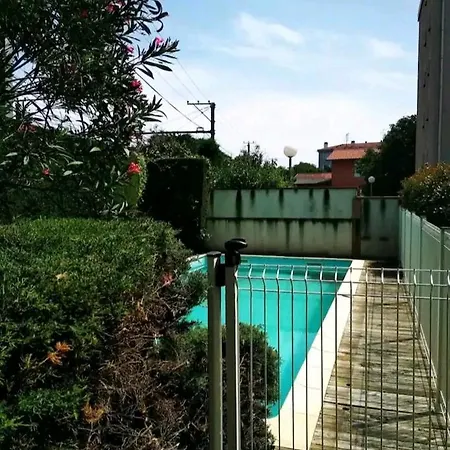 Bel Proche Du Canal Du Midi * 圖盧茲